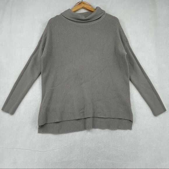 -Devotion by Cyrus Hi-Low Turtleneck NWOT S - Picture 2 of 9